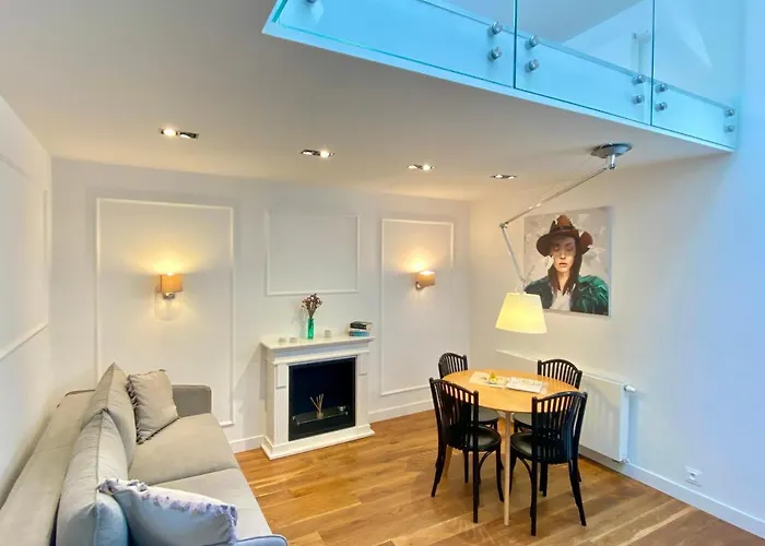 Mint Luxury At The Main Square *