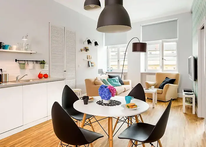 Mint Luxury At The Main Square Apartment