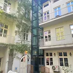Mint Luxury At The Main Square Apartment Krakau