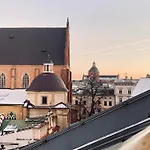 Mint Luxury At The Main Square Krakow