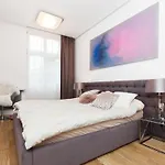 Mint Luxury At The Main Square * Krakau