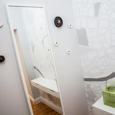Mint Luxury At The Main Square Apartamento *