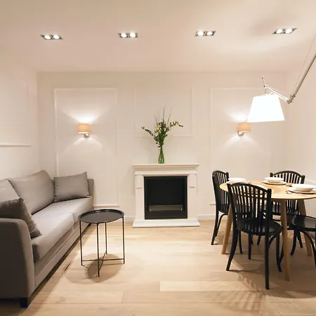 Mint Luxury At The Main Square Apartman *
