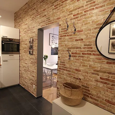 아파트 Mint Luxury At The Main Square