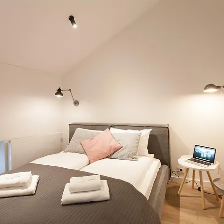 Mint Luxury At The Main Square Apartman