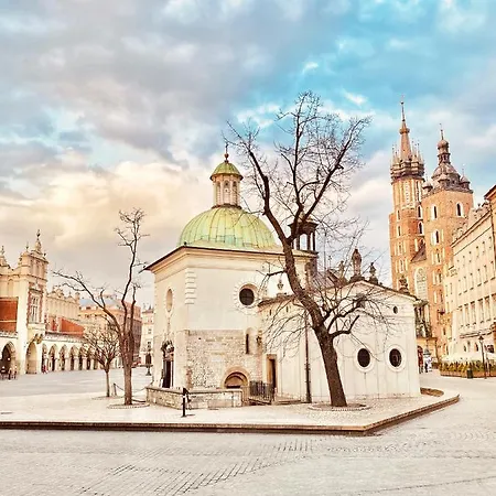 Mint Luxury At The Main Square Apartman