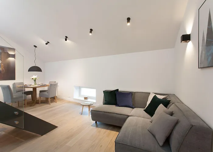 Mint Luxury At The Main Square *