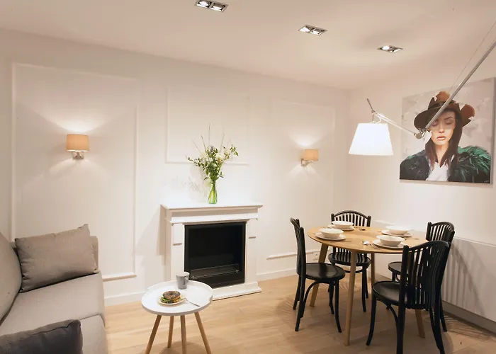 Mint Luxury At The Main Square *