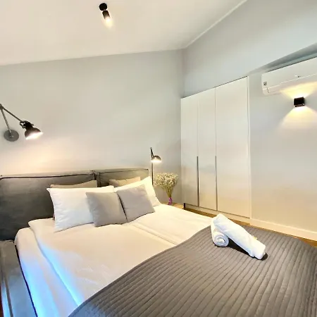 Daire Mint Luxury At The Main Square Krakow